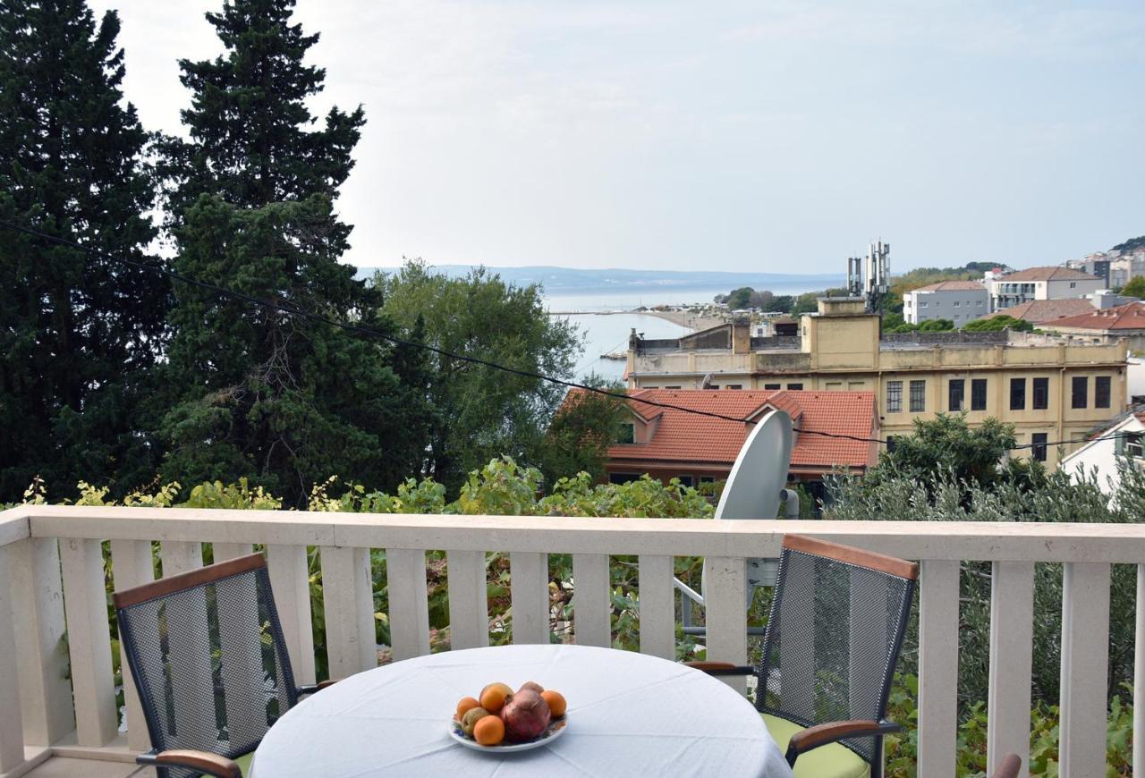 Apartments Villa White House Omiš Exterior foto